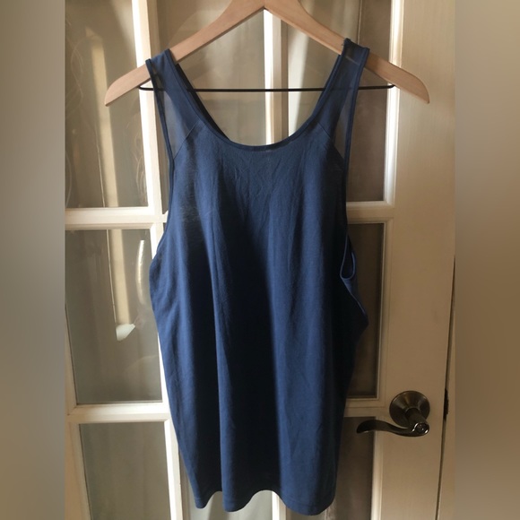 5/25 SALE 🌸🌸🌸Avisa womens workout razor back tank in navy blue size medium - Picture 1 of 5